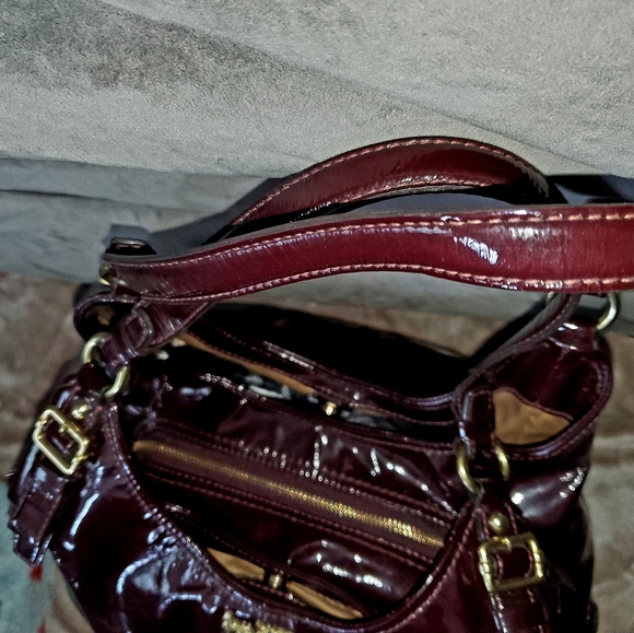 Purple wine color patent leather Coach hobo purse - Picture 2 of 6